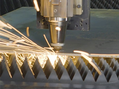 금속 섬유 레이저 커팅 머신의 먼지를 다루는 방법