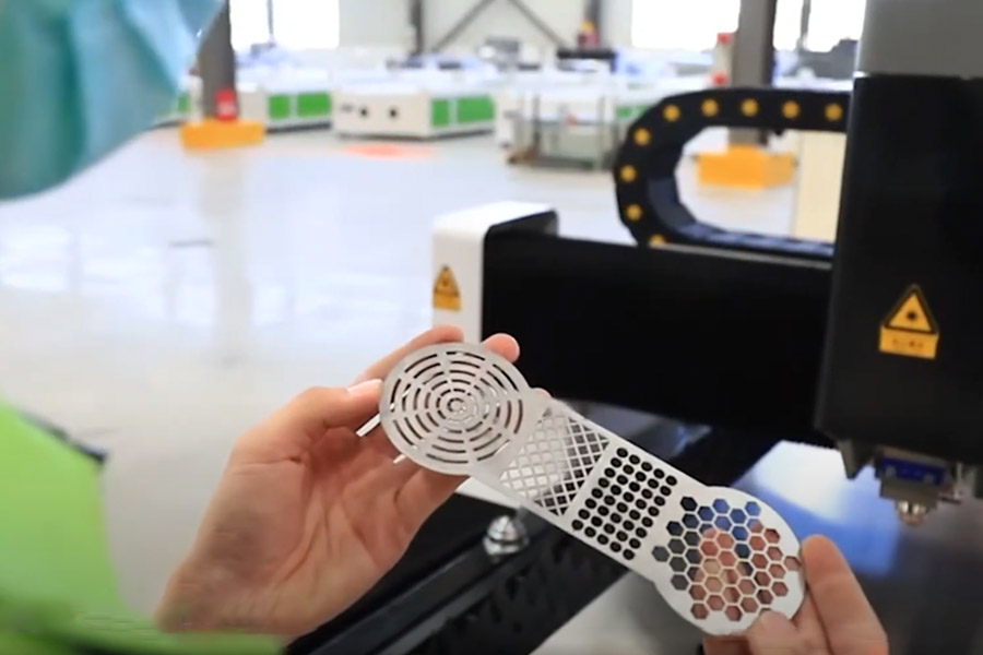 레이저 금속 절단